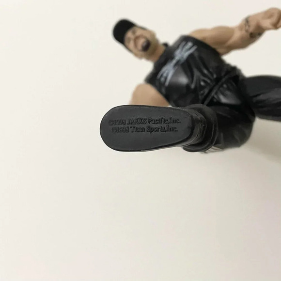 1998 Jakks WWE WWF Road Dogg Jesse James D Generation Wrestling  Figure - Picture 15 of 15